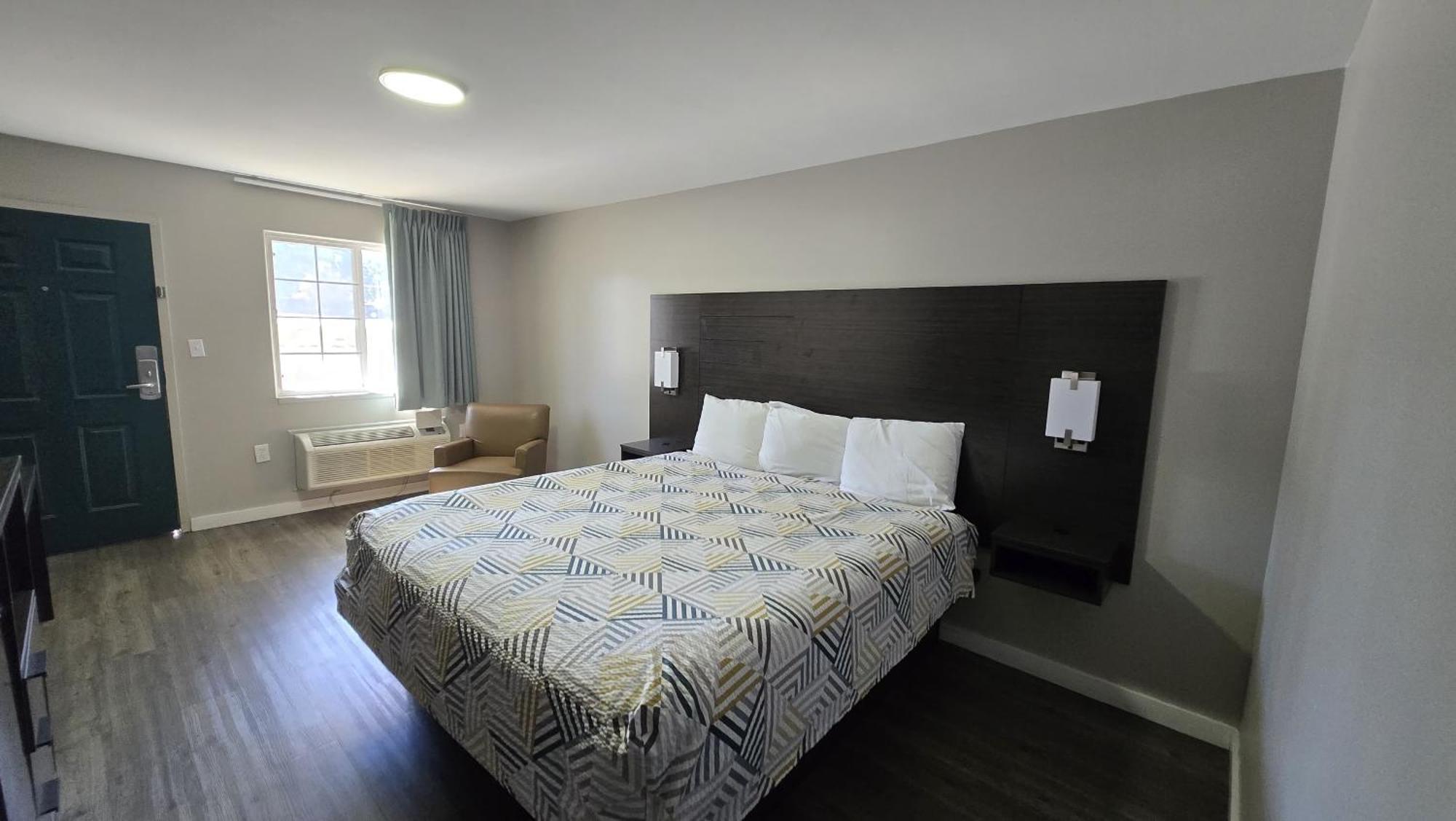 Deerfield Inn Parsons Eksteriør bilde