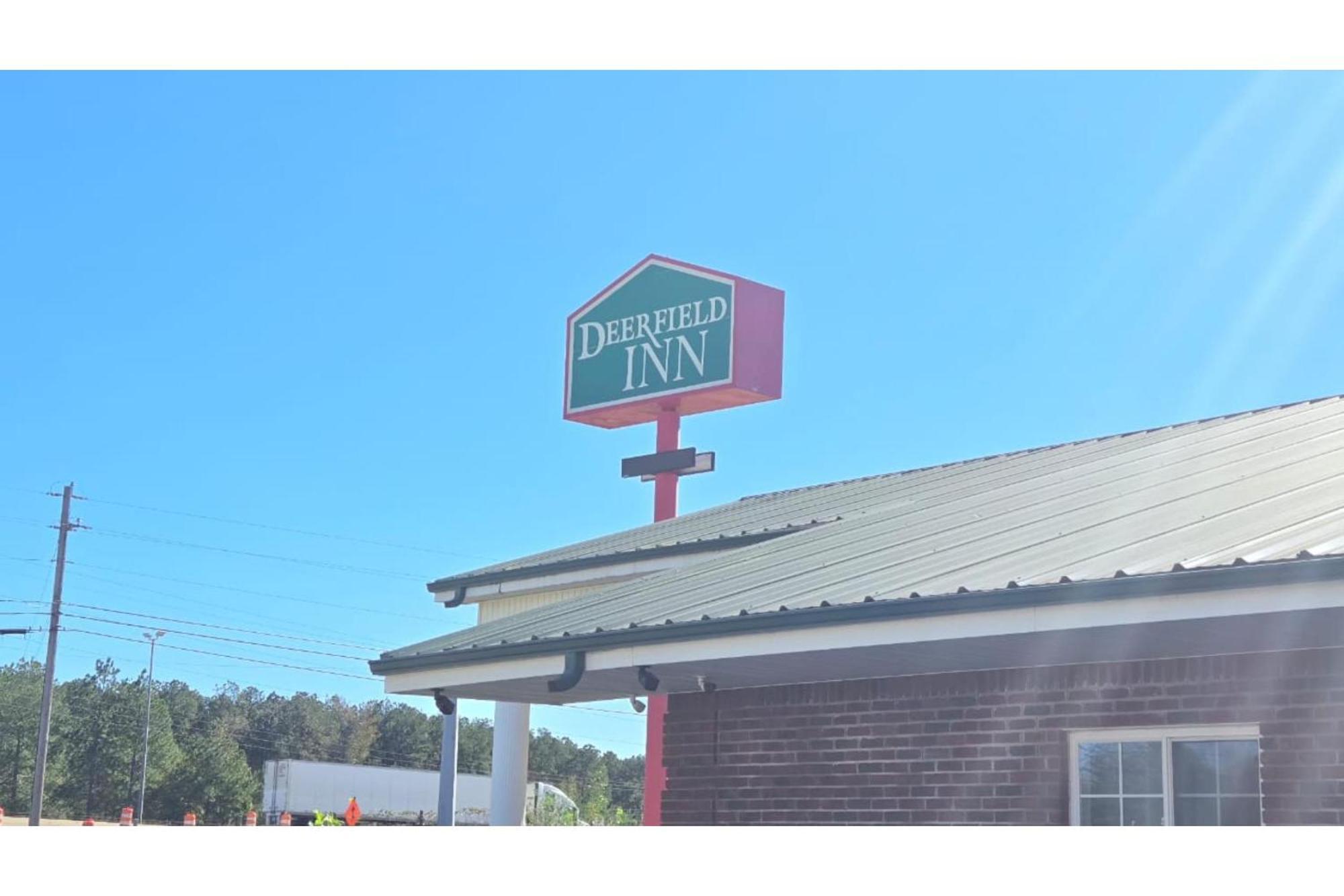 Deerfield Inn Parsons Eksteriør bilde